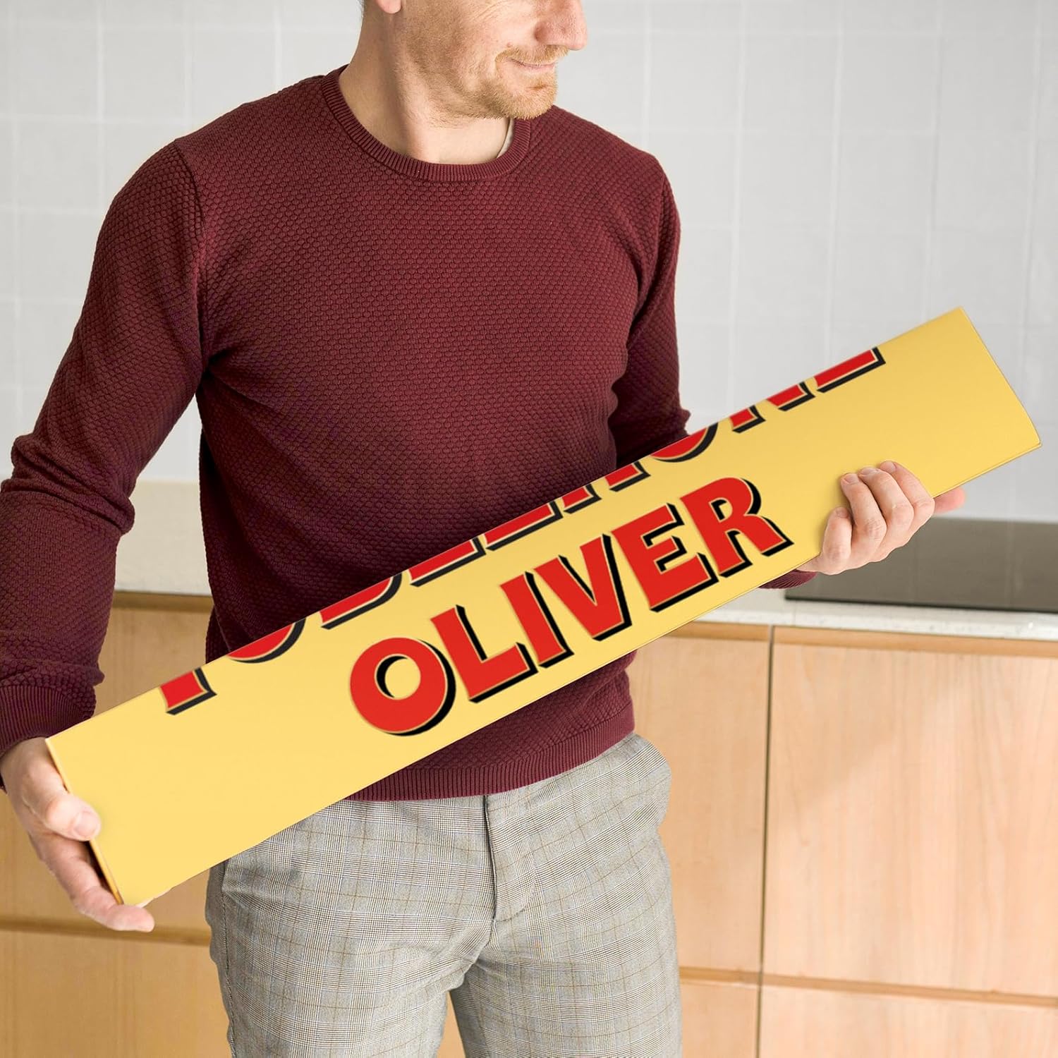 Personalized XXL 10 lbs chocolate bar - Chocolate bar 31.5 Inch personalized with the name or text of your choice and a whopping 10 lbs of delicious honey-almond nougat milk...