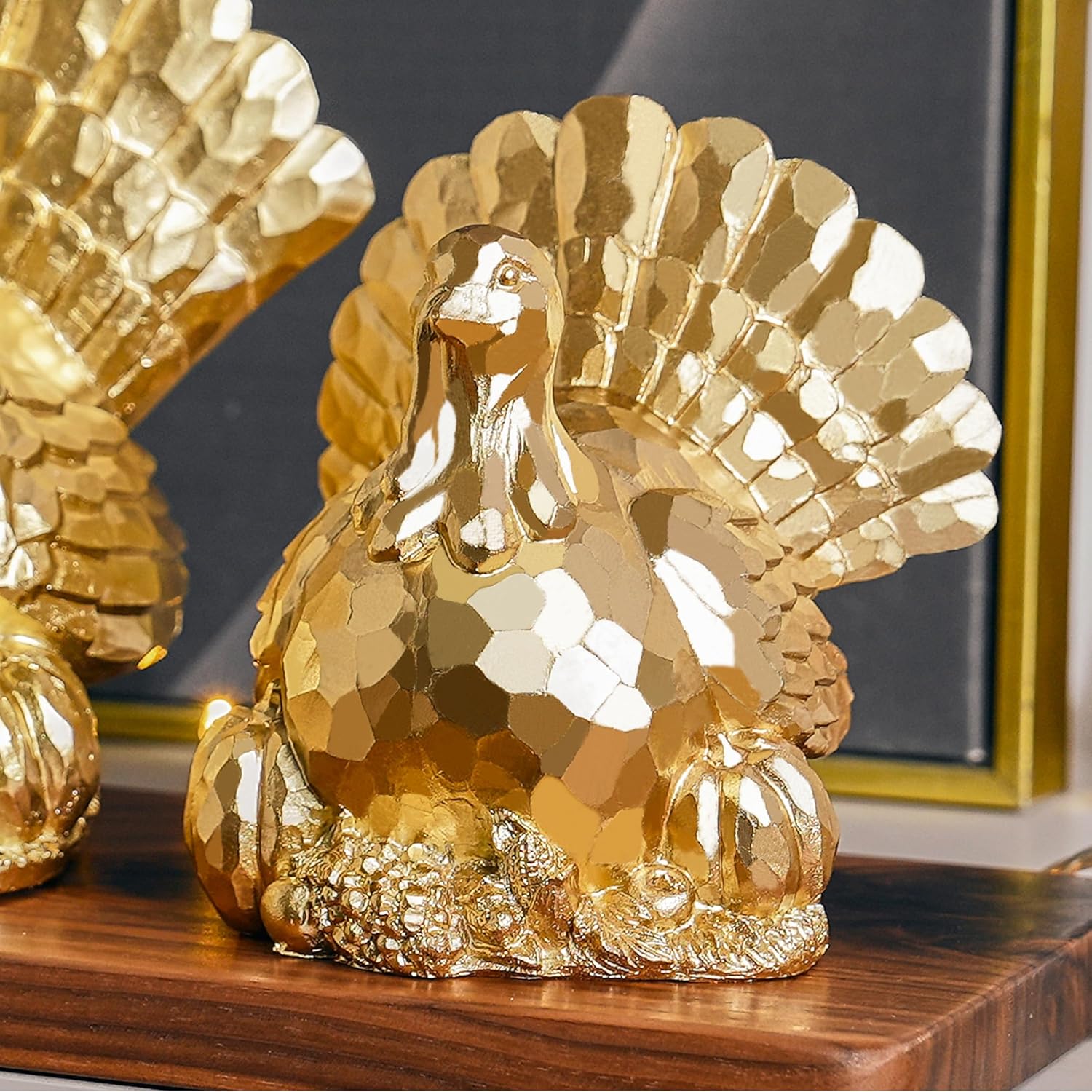 Thanksgiving Turkeys Decor, Gold Resin Turkey Figurine, Small Turkeys Statue for Decorating, Turkey Centerpiece for Table Kitchen Decoration, Harvest Home Decor